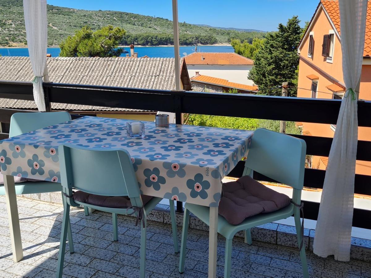 Apartman Dado Cres Exterior foto